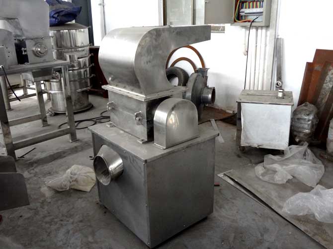 CSJ系列粗粉碎機(jī)