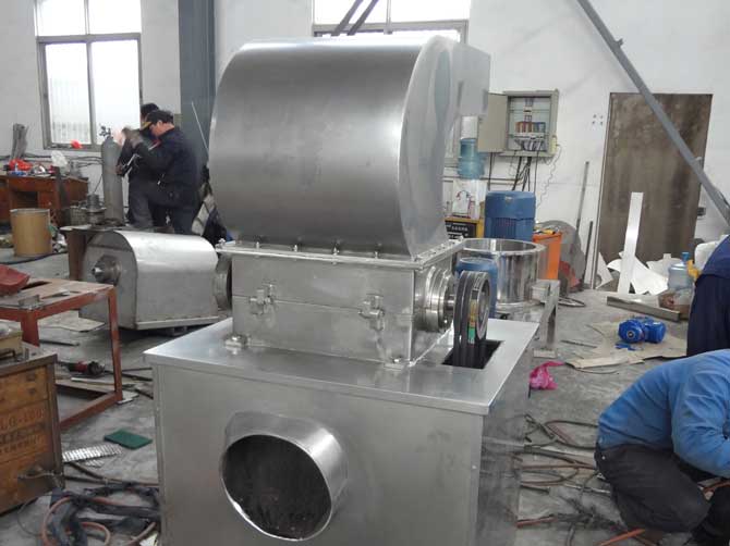 CSJ系列粗粉碎機(jī)