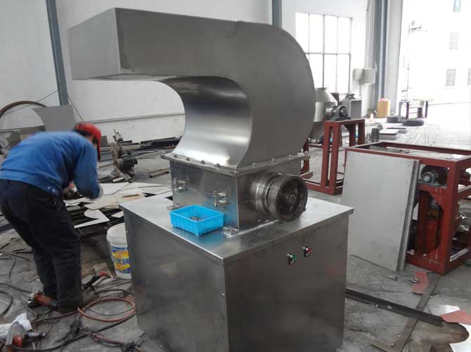 CSJ系列粗粉碎機(jī)