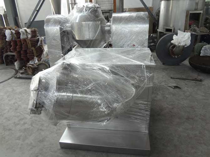 SYH三維運(yùn)動(dòng)混合機(jī)